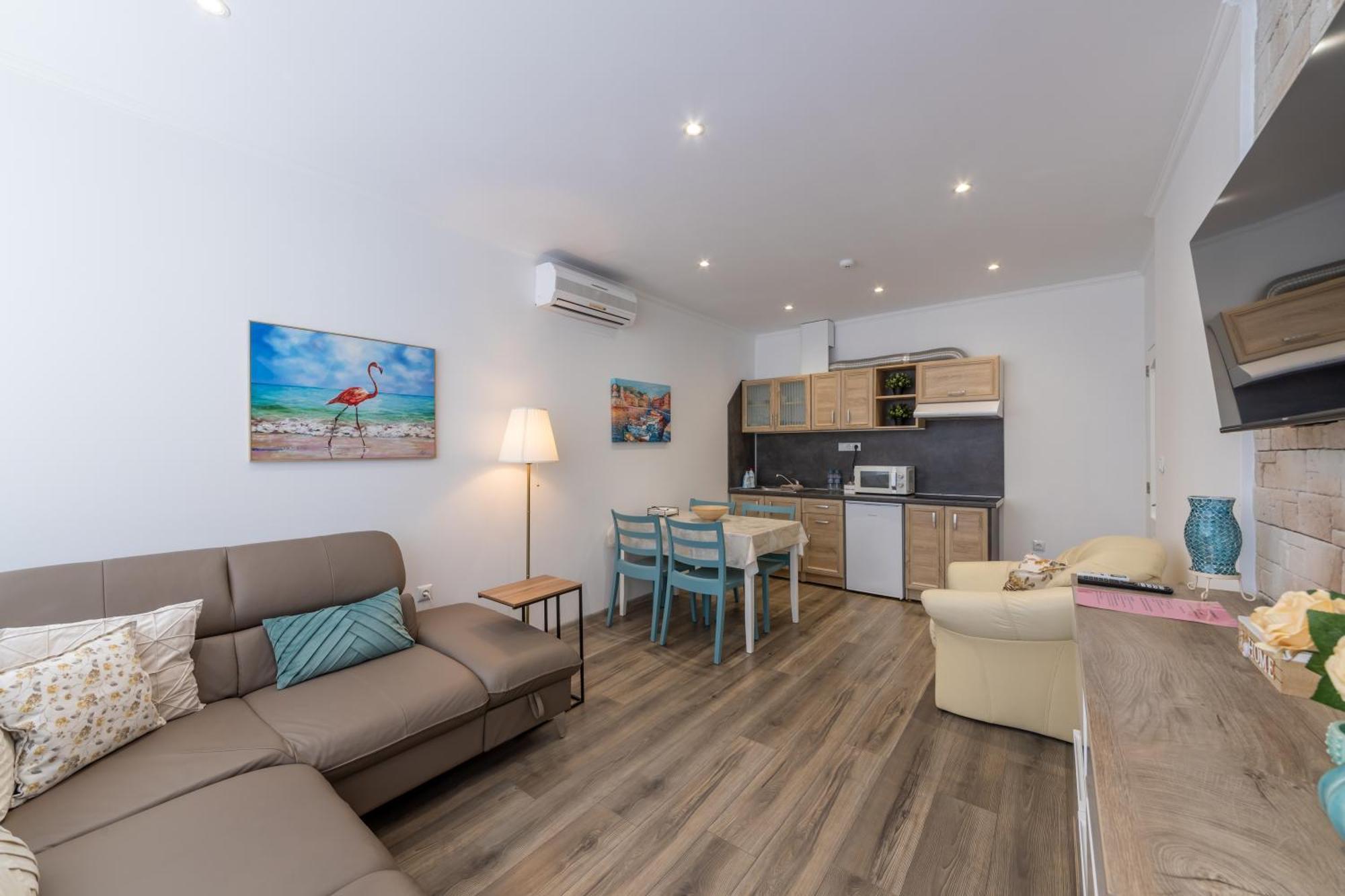 E-Home Apartments Варна Екстериор снимка